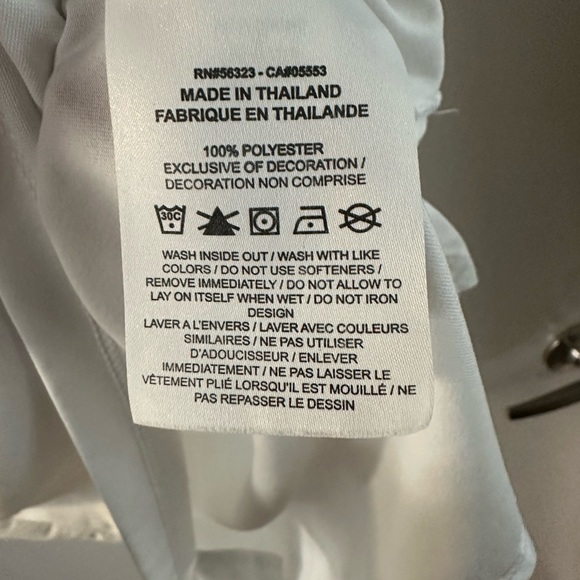 Men’s Small Nike Running Dri-Fit Shirt in White - Picture 8 of 8